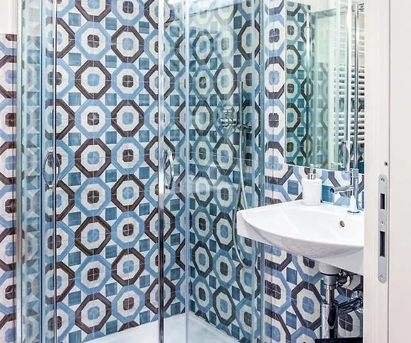 Garibaldi 13 Lejlighed